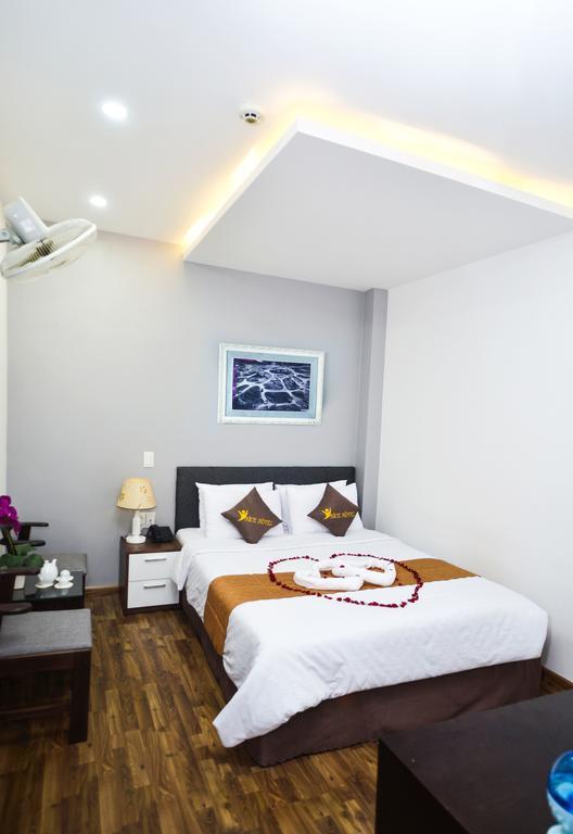 Nice De Paris Hotel Дананг Экстерьер фото