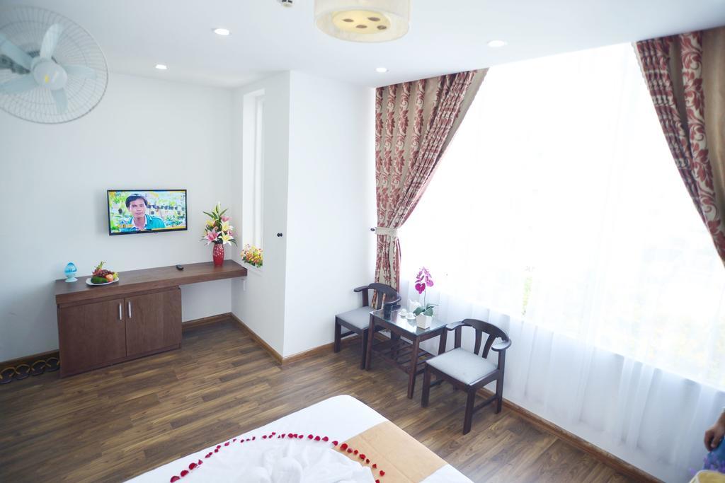 Nice De Paris Hotel Дананг Экстерьер фото