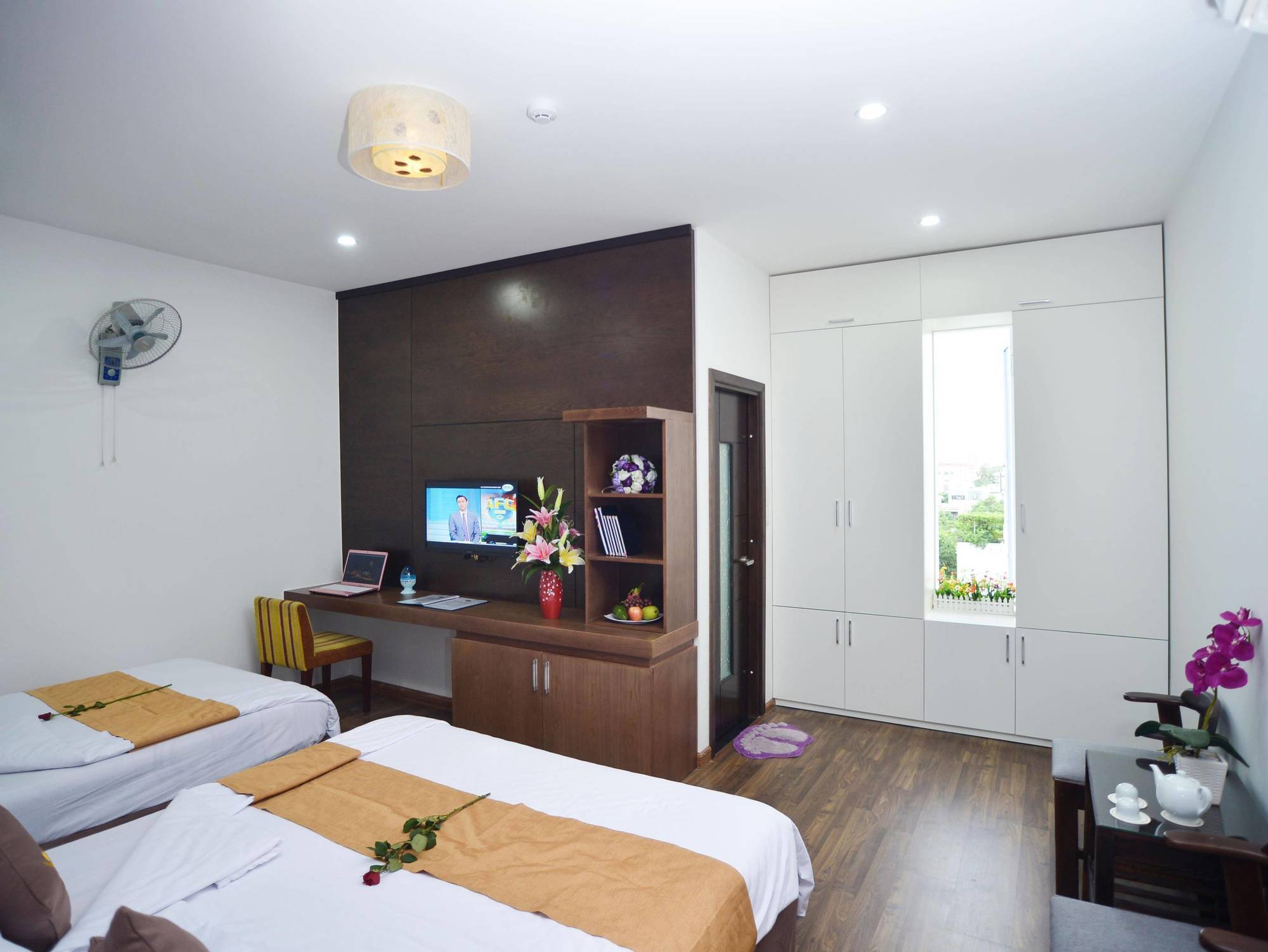 Nice De Paris Hotel Дананг Экстерьер фото